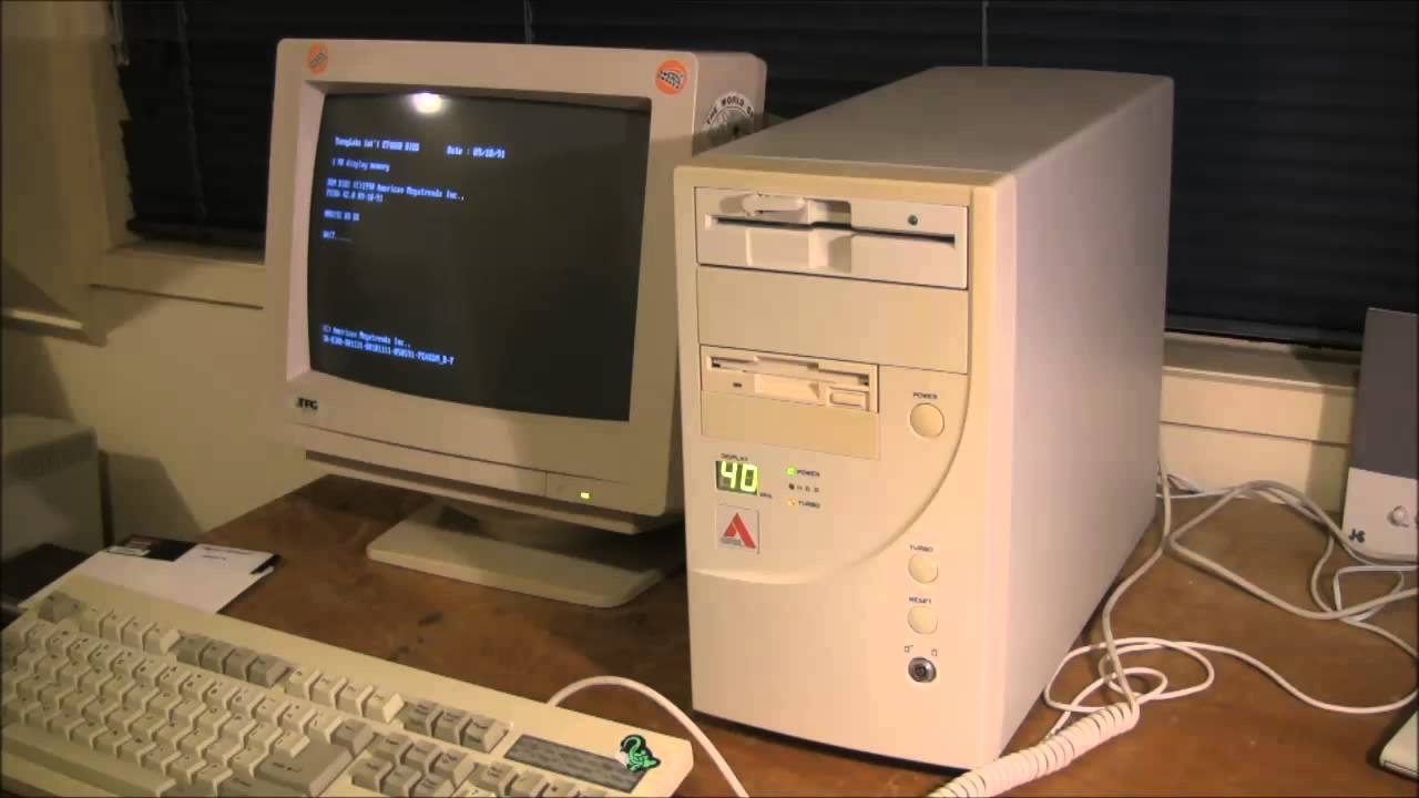 Máy tính thời xưa